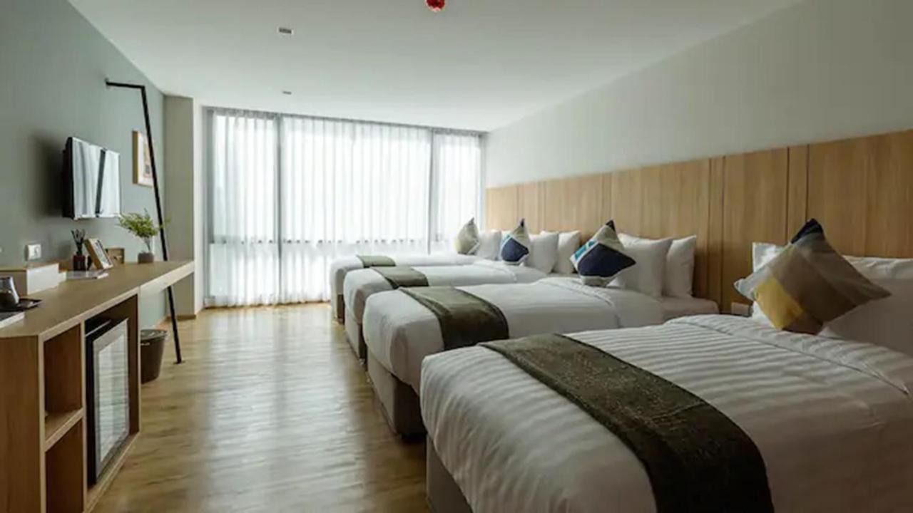 Bella B Hotel Bangkok Exterior photo